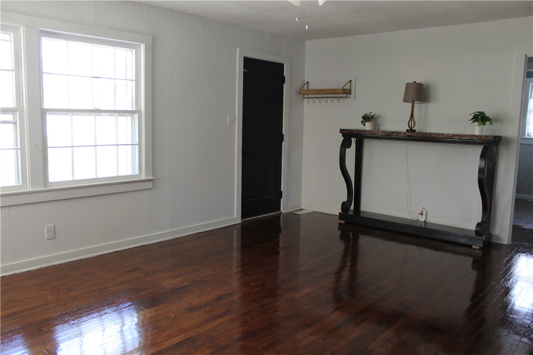 Lewis Murray - Residential