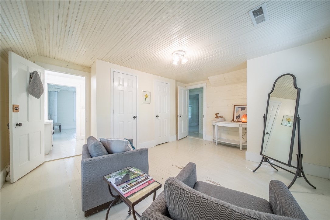 05-18-32-SPRINGTOWN - Residential