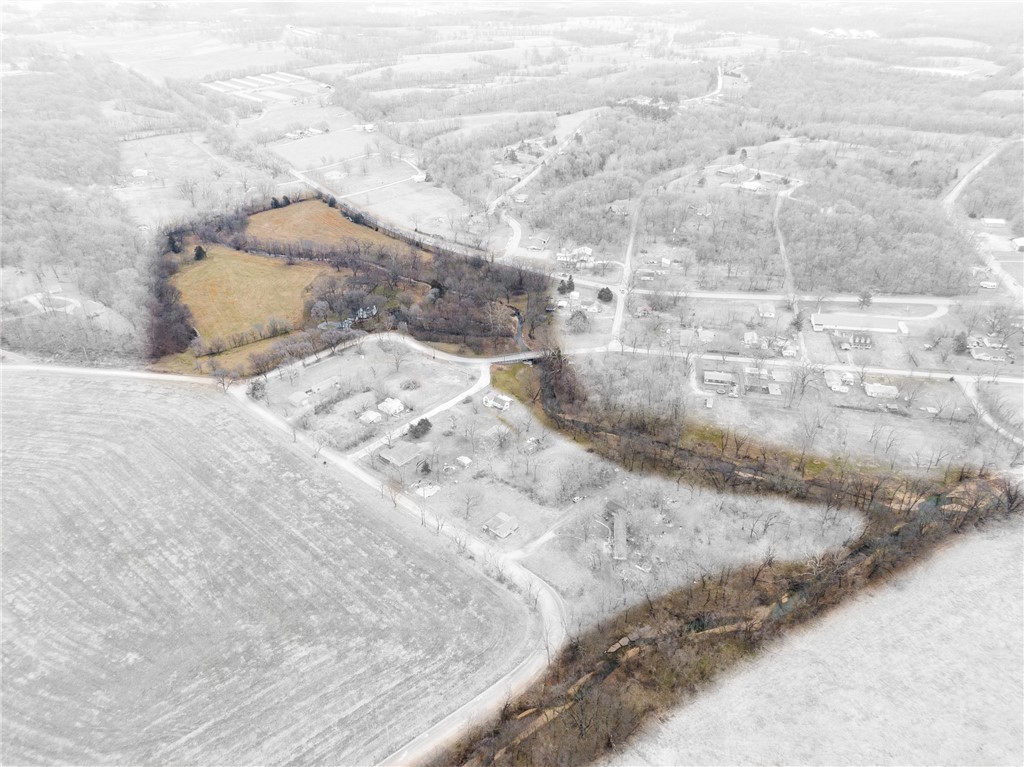 05-18-32-SPRINGTOWN - Residential