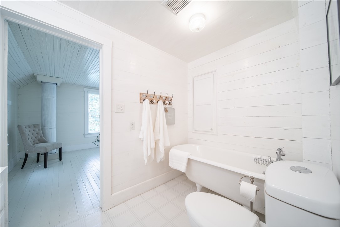 05-18-32-SPRINGTOWN - Residential