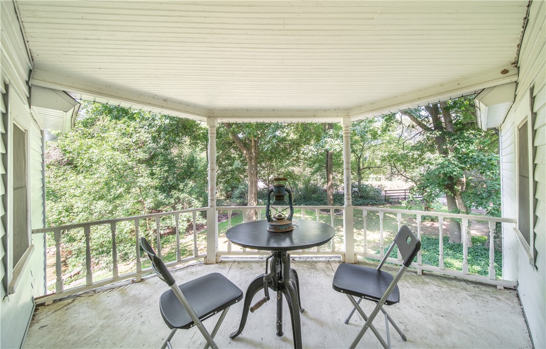 05-18-32-SPRINGTOWN - Residential