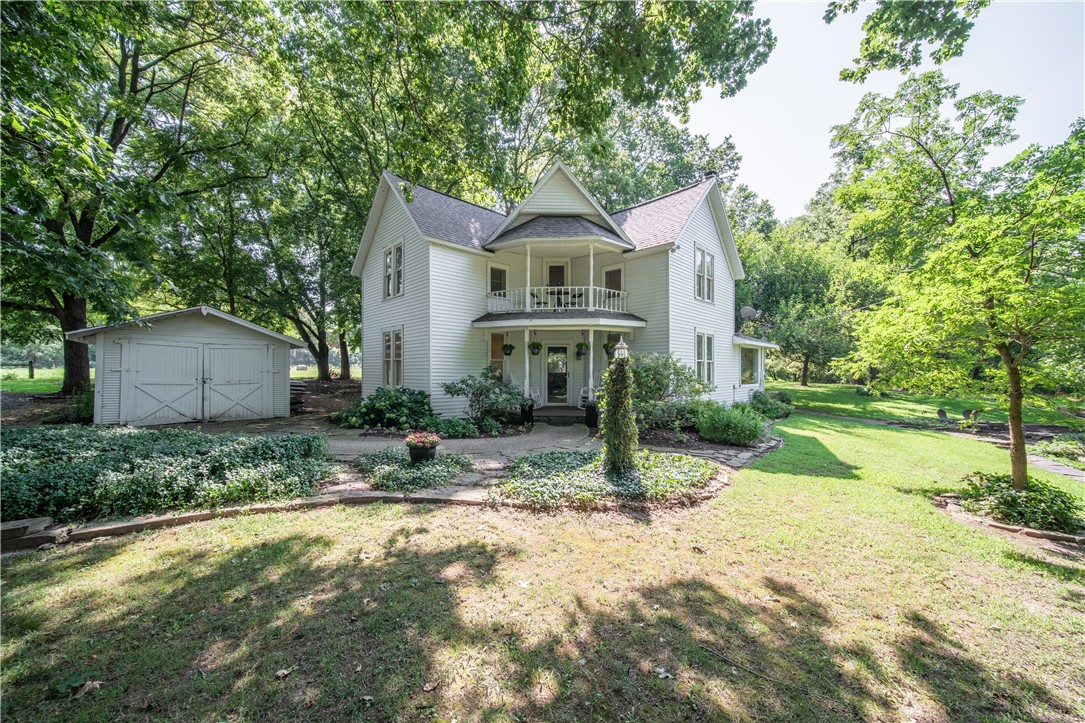 05-18-32-SPRINGTOWN - Residential