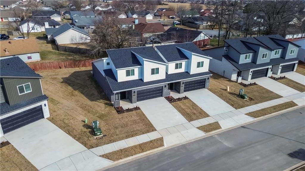 Bliss Street Twin Homes Sub Centerton - Residential