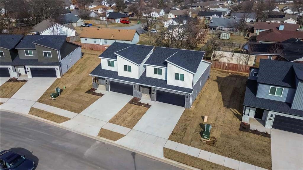 Bliss Street Twin Homes Sub Centerton - Residential