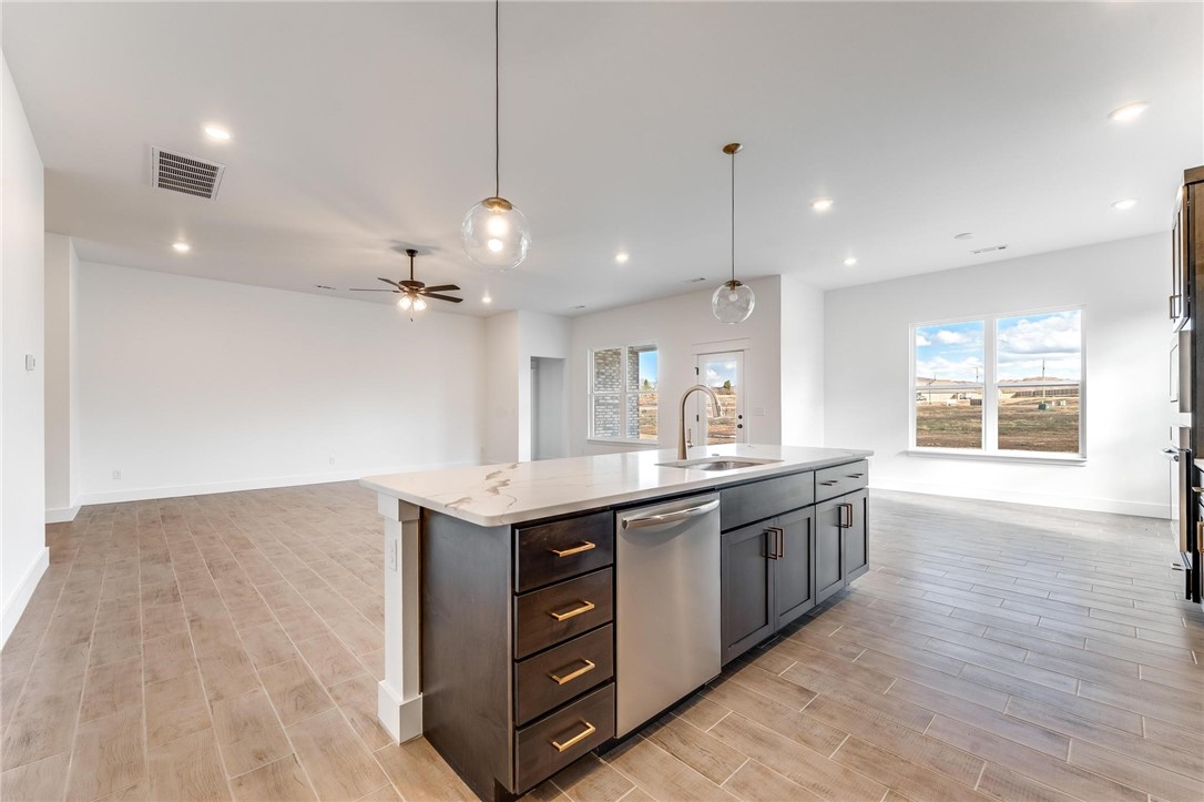 Hillcrest - Residential