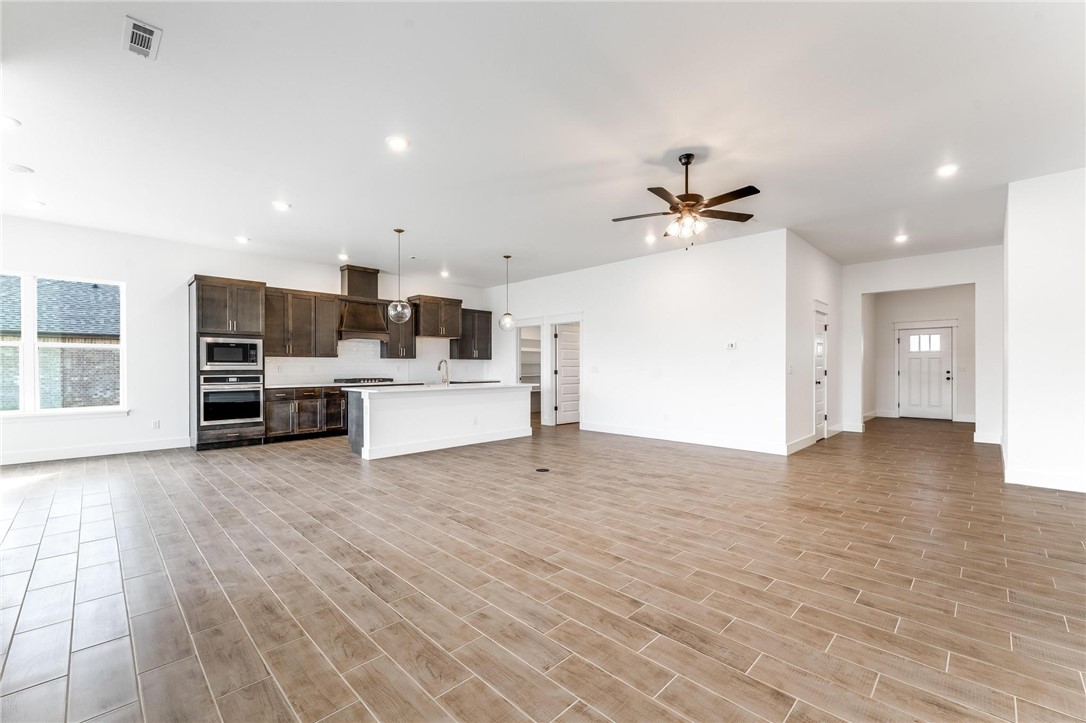 Hillcrest - Residential