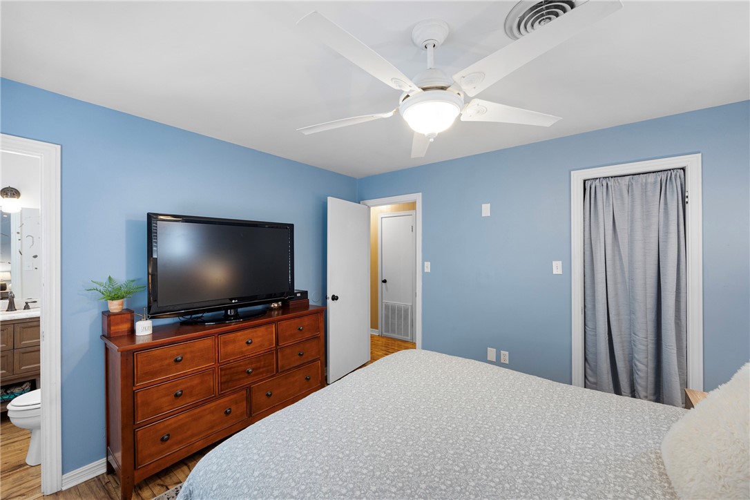 Pine Crest Hill - Residential