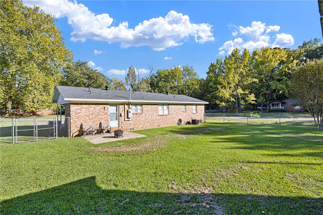 Pine Crest Hill - Residential