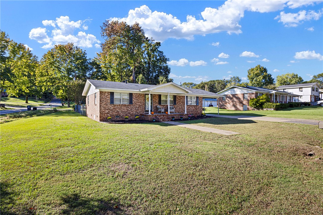 Pine Crest Hill - Residential