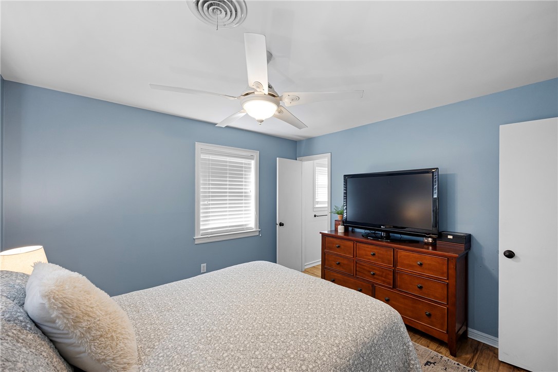 Pine Crest Hill - Residential