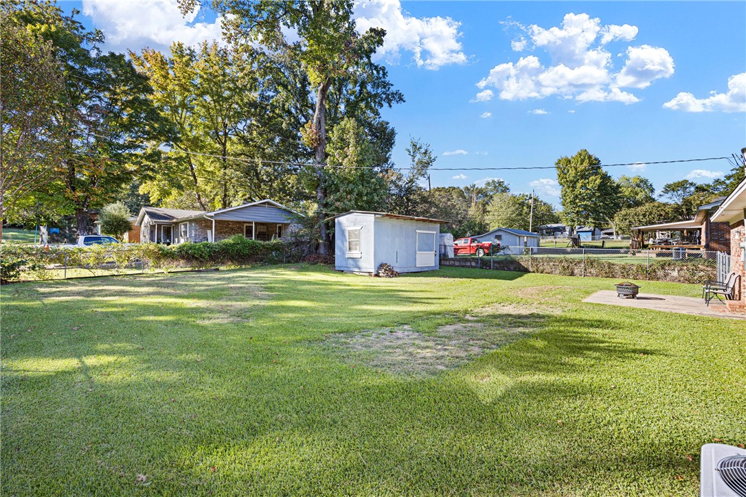 Pine Crest Hill - Residential