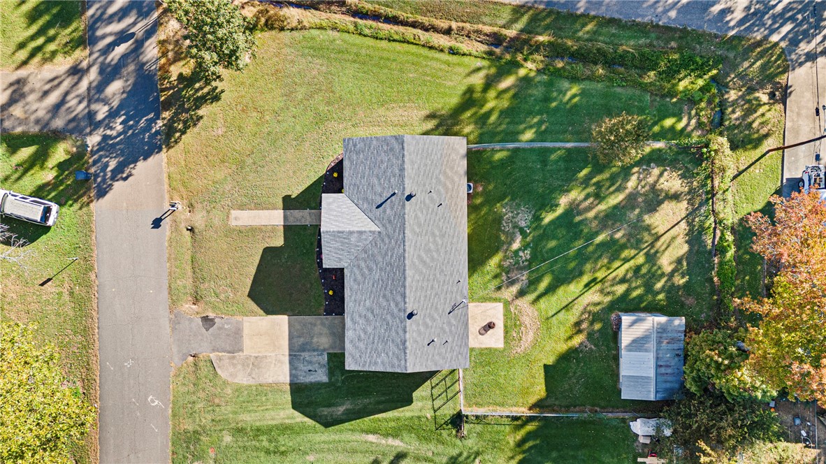 Pine Crest Hill - Residential