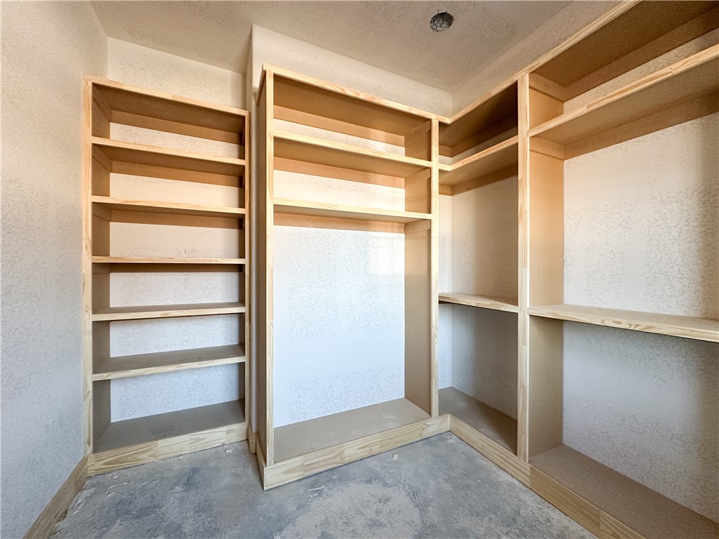 Blackberry Ridge - Residential