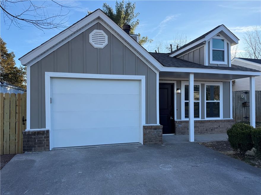 Fully furnished, short term rental, just minutes from Coler Mountain Bike preserve. Home has been completely renovated top to bottom featuring 2 bedrooms and 2 baths.  Home comes completely furnished including all new appliance, washer and dryer. Think of it like an AirBNB, but without dealing with AirBNB.