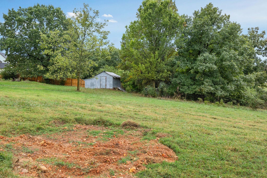 3017 N Adams Road