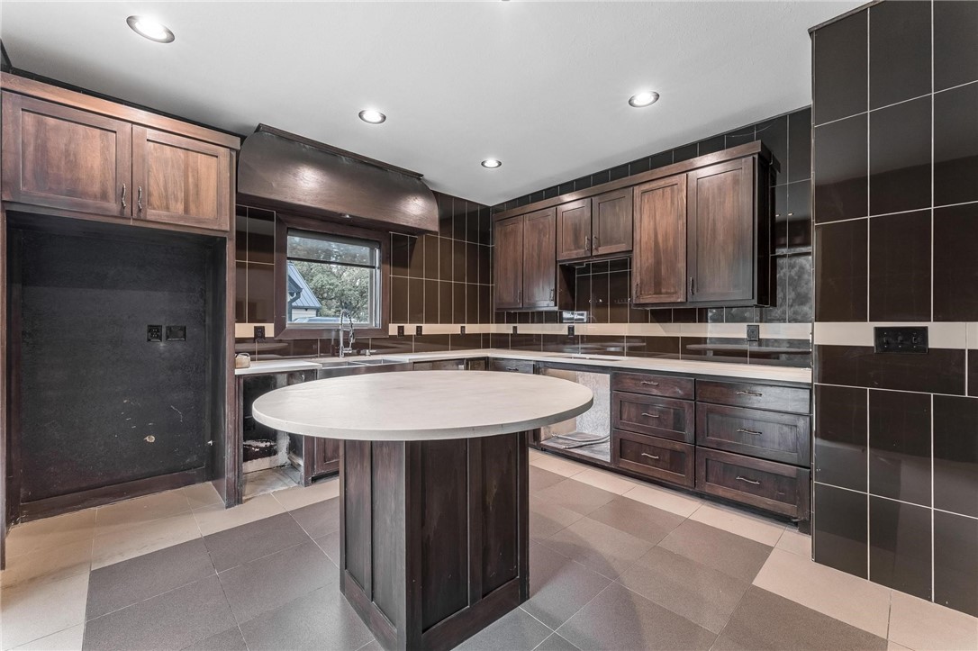 Springdale Outlots SE SW - Residential