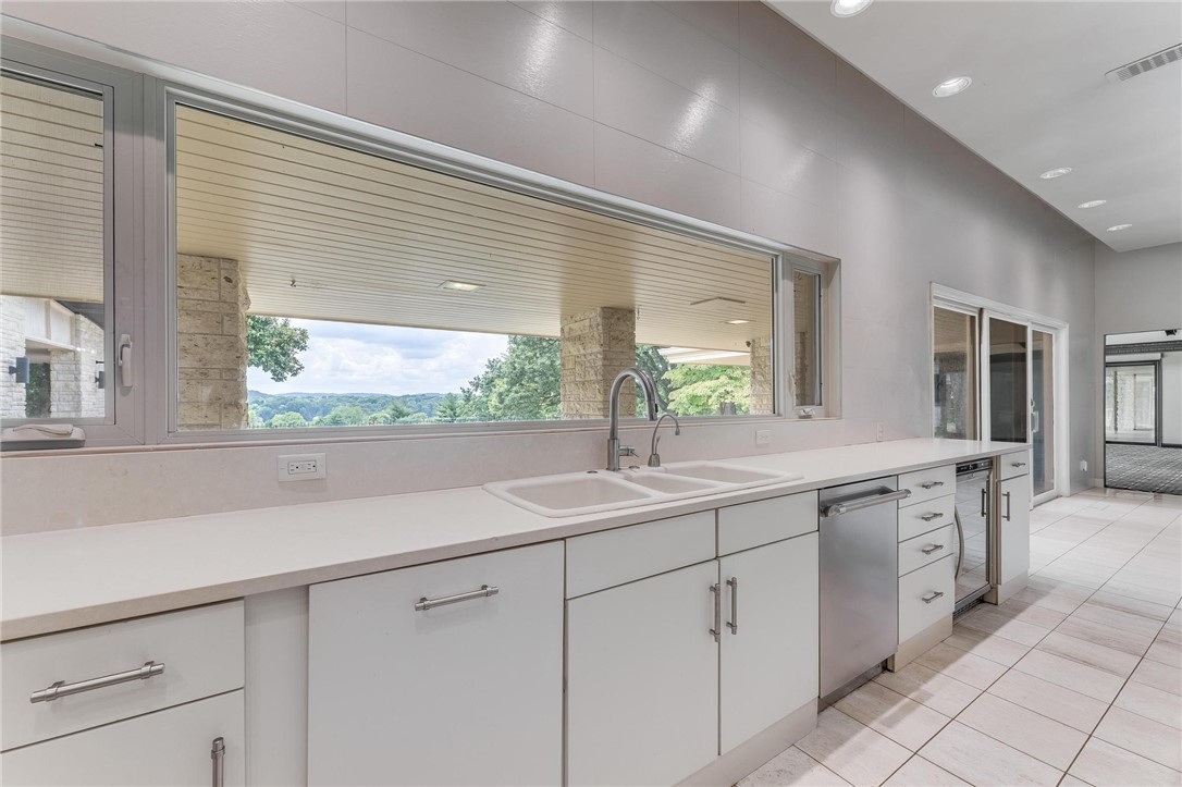 Springdale Outlots SE SW - Residential