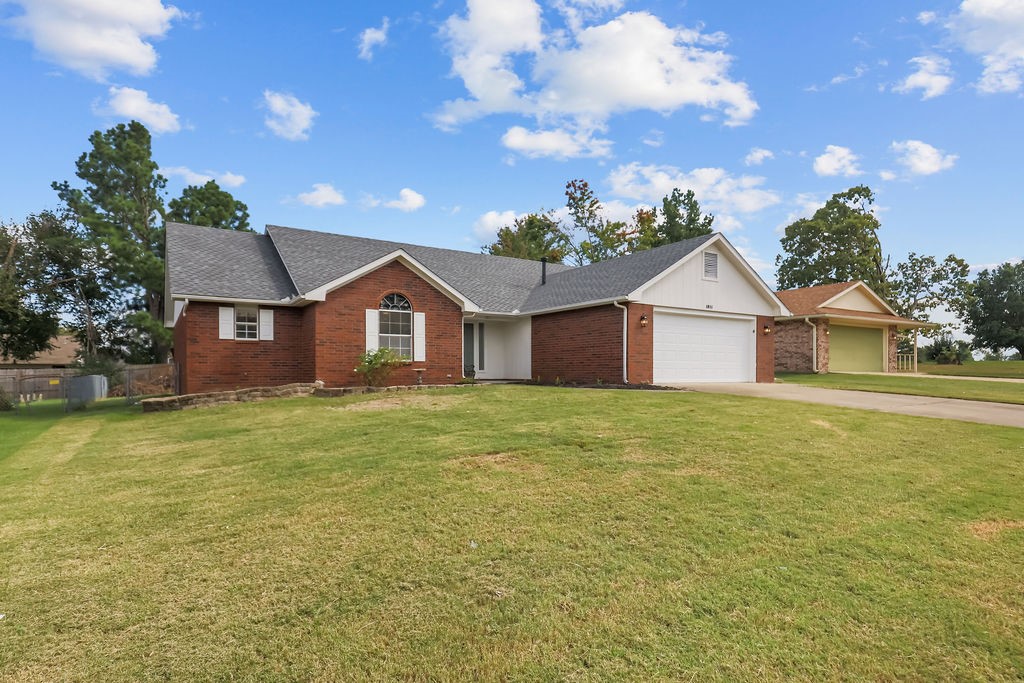 Meadow Acres Blk Ii Rogers - Residential