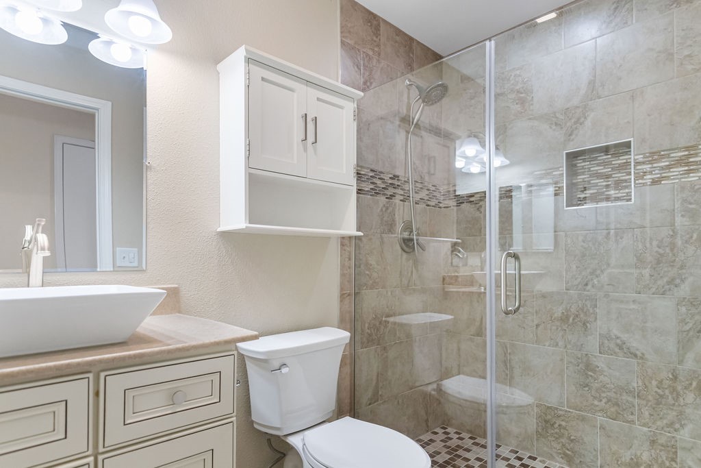 Meadow Acres Blk Ii Rogers - Residential