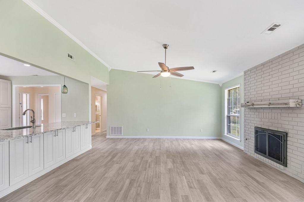 Meadow Acres Blk Ii Rogers - Residential