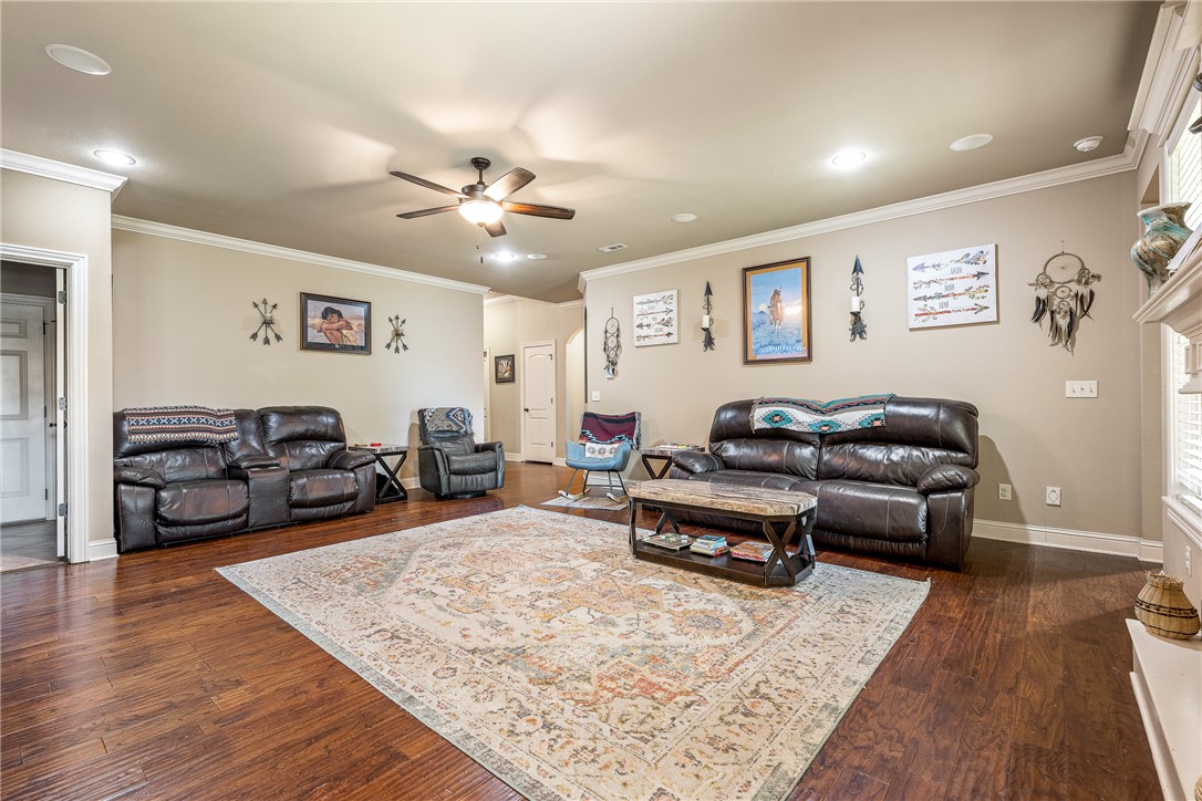 Kerelaw Castle Bentonville - Residential