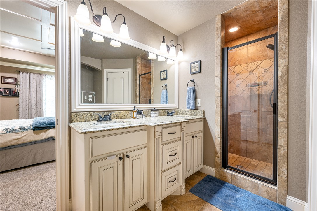 Kerelaw Castle Bentonville - Residential