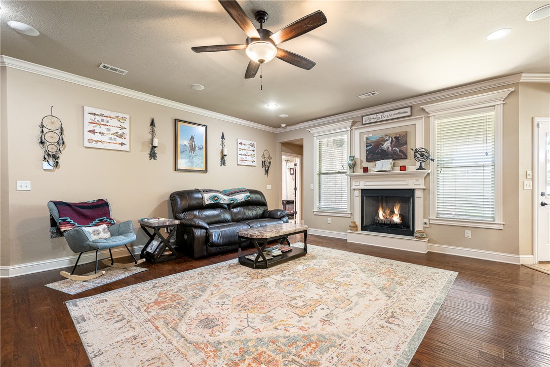 Kerelaw Castle Bentonville - Residential