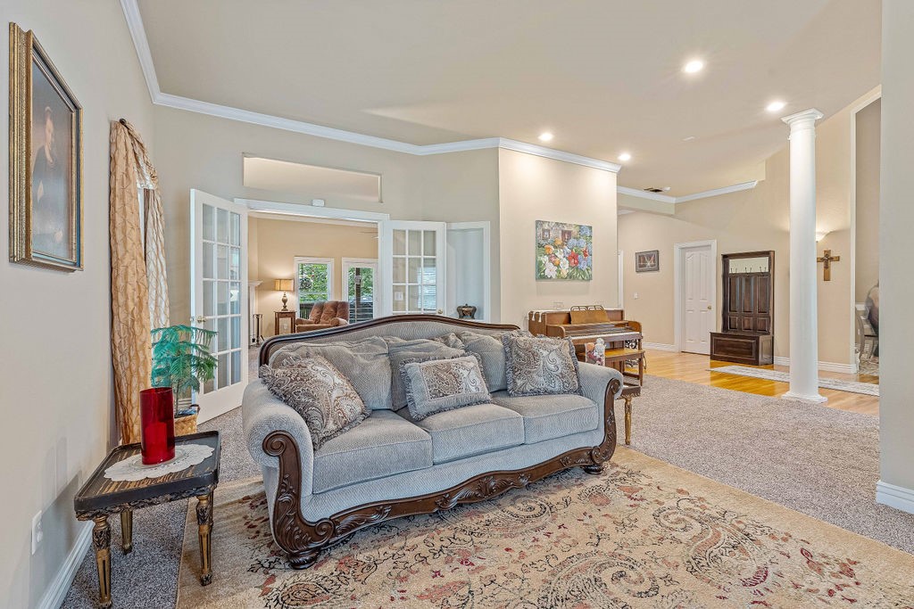 Hyland Park Rogers - Residential