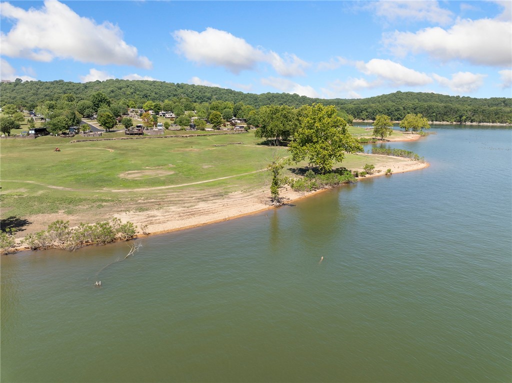 Outdoor Resorts In The Ozarks - Land