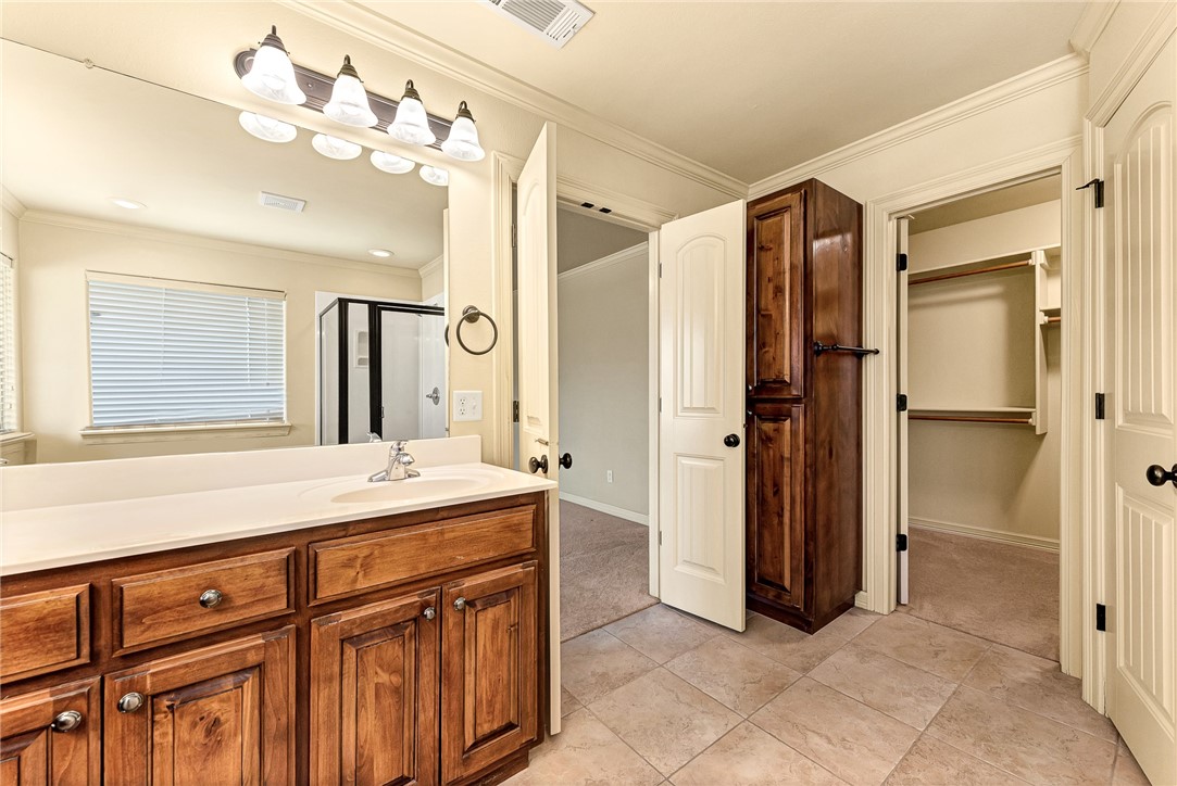 Oxford Ridge - Residential