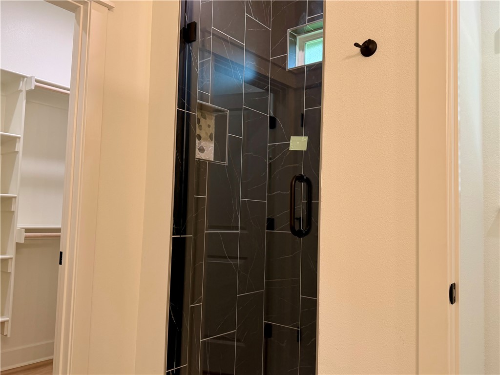 Scalloway Sub Bvv - Residential Lease