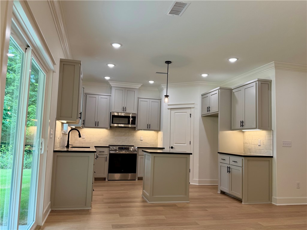 Scalloway Sub Bvv - Residential Lease