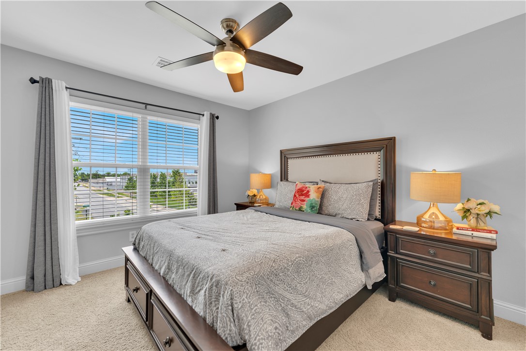 GILMORES ADD-BENTONVILLE - Residential