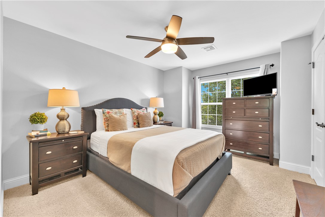GILMORES ADD-BENTONVILLE - Residential