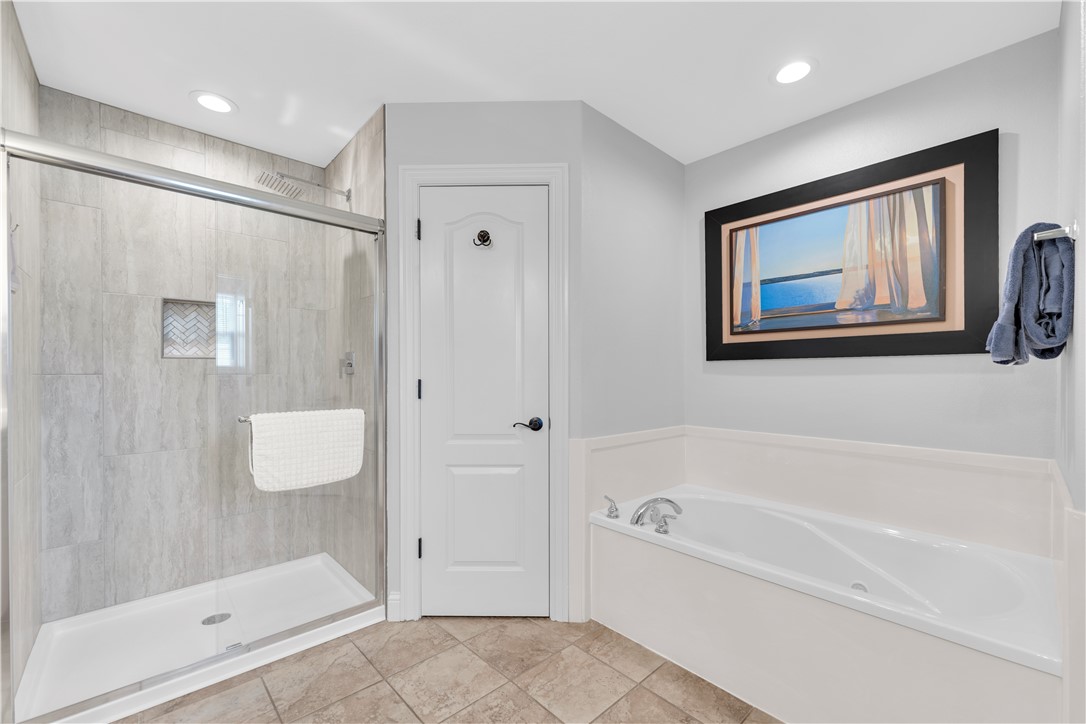 GILMORES ADD-BENTONVILLE - Residential