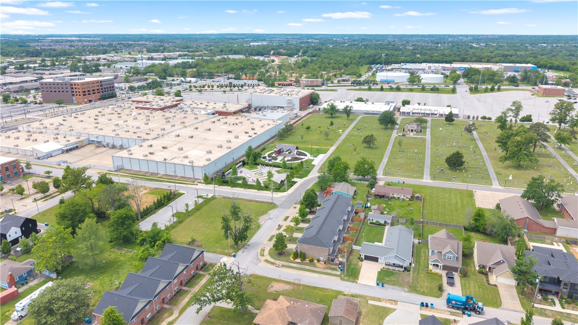 GILMORES ADD-BENTONVILLE - Residential