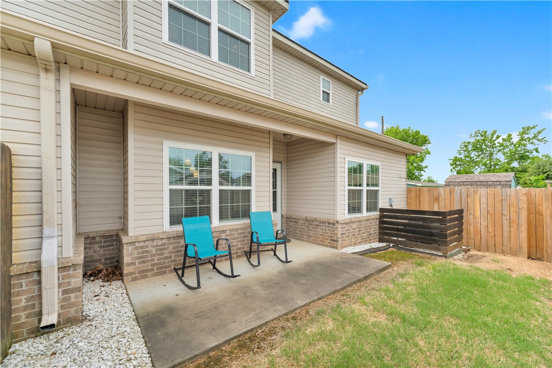 GILMORES ADD-BENTONVILLE - Residential
