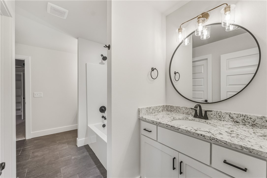 Diamond Estates Ph V Centerton - Residential