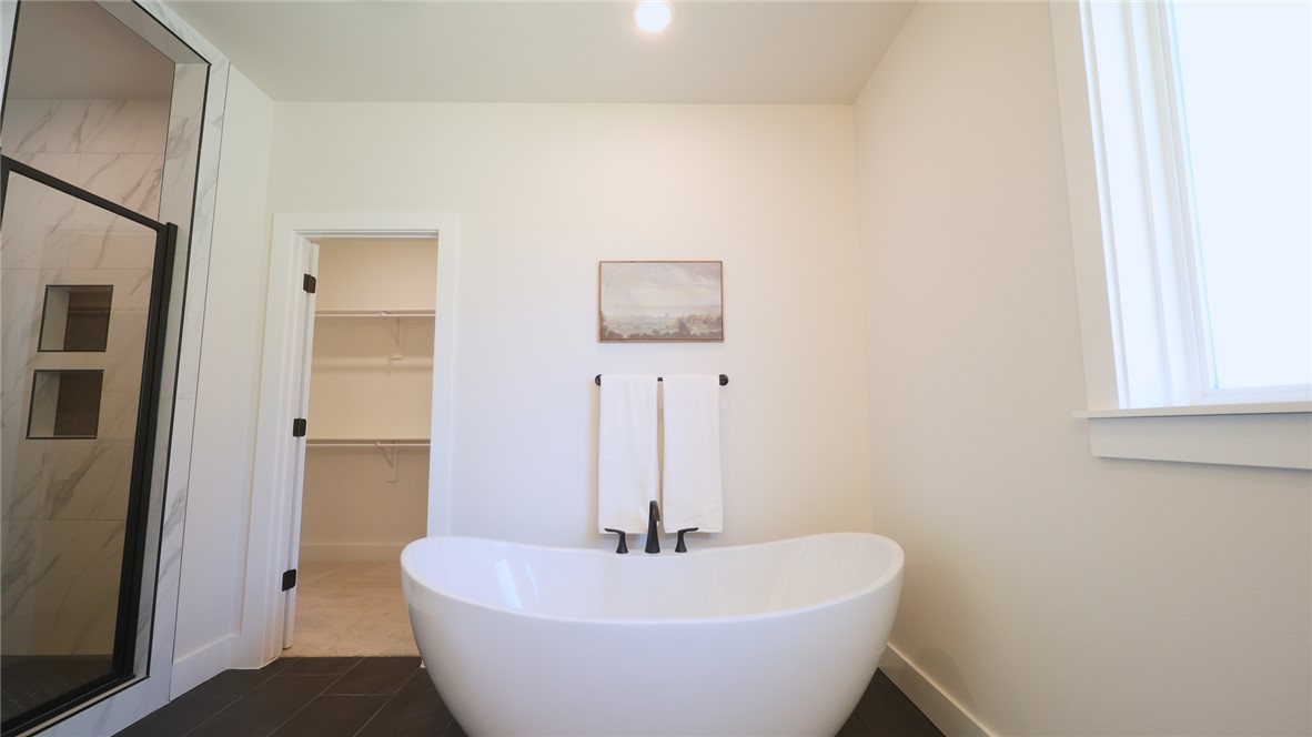 Diamond Estates Ph V Centerton - Residential
