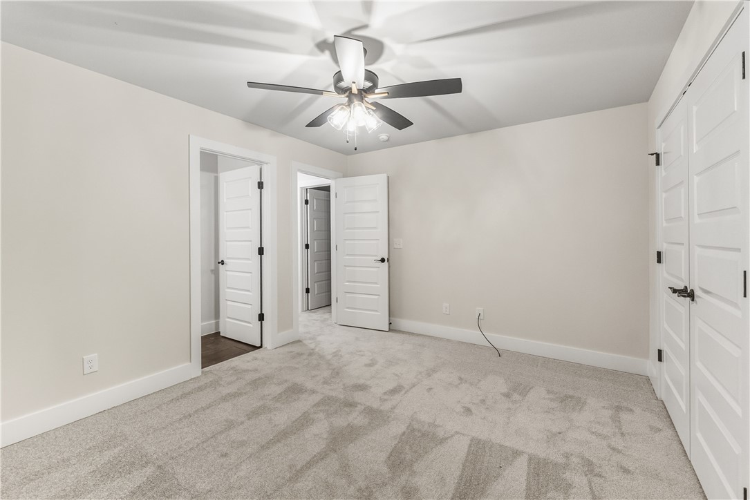 Diamond Estates Ph V Centerton - Residential