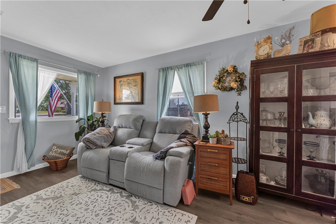 Pettys Sub Siloam Spgs - Residential