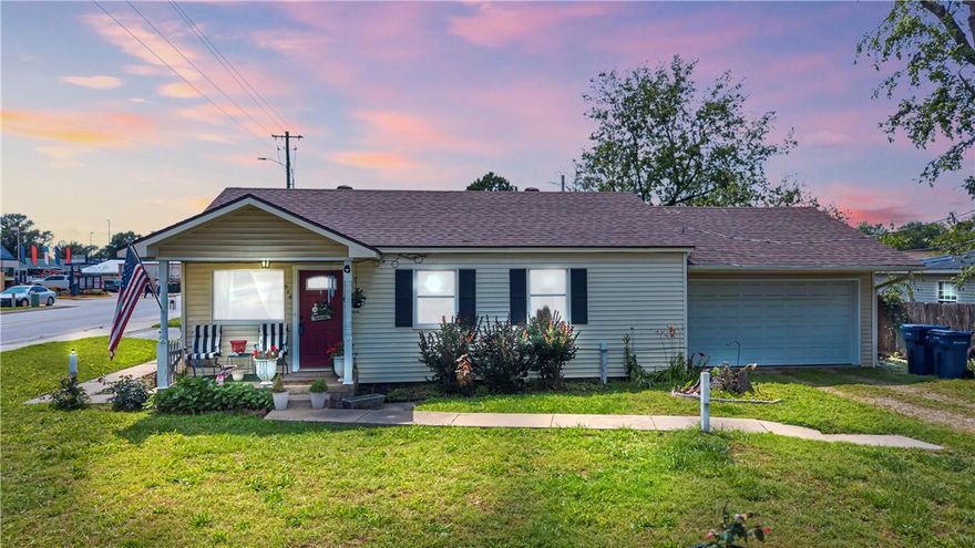 Charming, updated 3-bedroom, 1-bath home located in the heart of Siloam Springs. This well-maintained property features a spacious, fully fenced backyard with a detached pergola, perfect for relaxing or entertaining. Recent updates include a brand new roof—buyers under contract soon may select their preferred roof color. Home offers comfortable living spaces, modern touches throughout, and excellent curb appeal. Conveniently situated near parks, schools, shopping, and dining. Move-in ready and ideal for families or investors. Don’t miss this opportunity—schedule your showing today!
