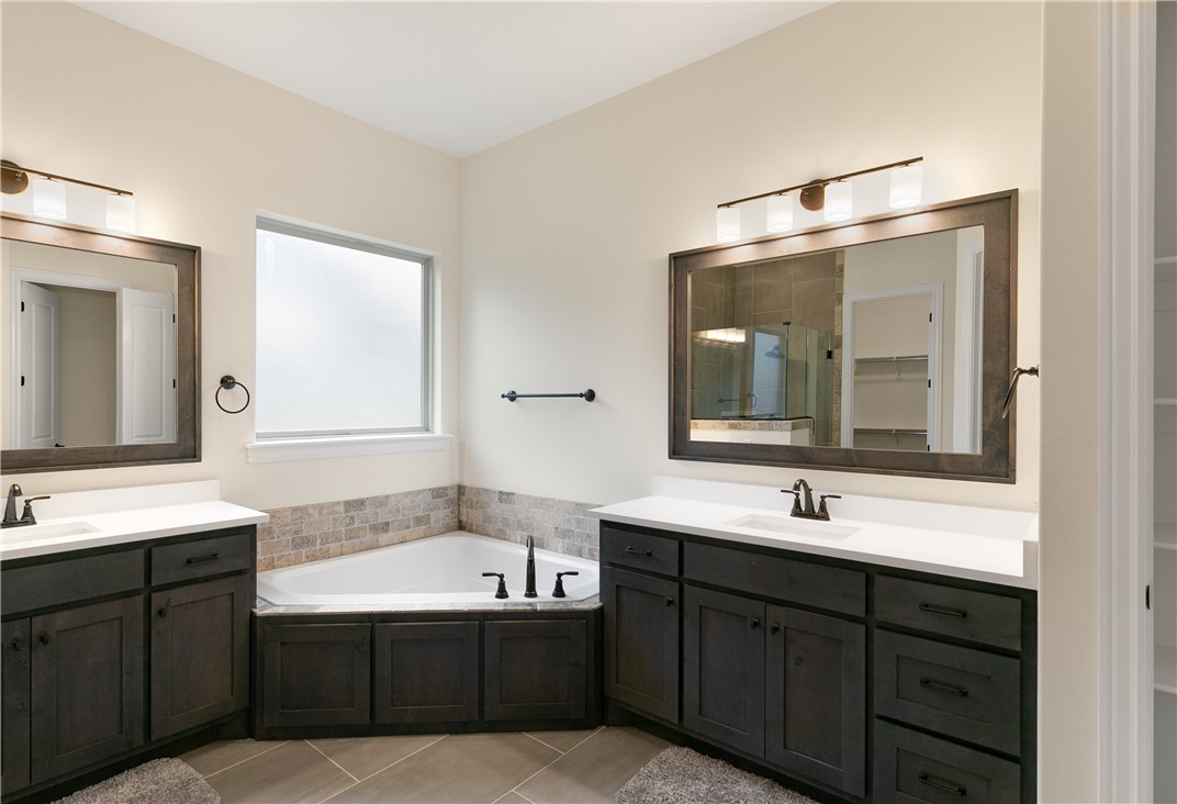 Lochmoor Club Sub Ph II Bentonville - Residential