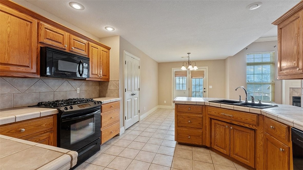 Legacy Pointe Ph Ii & Iii - Residential Lease