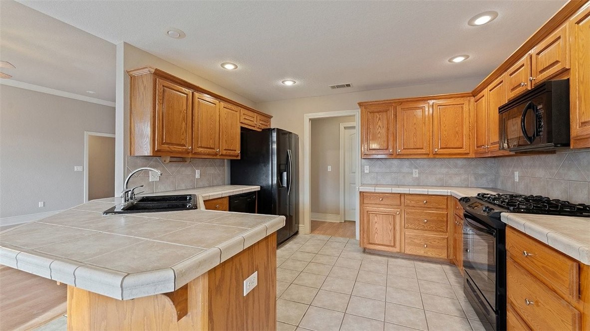 Legacy Pointe Ph Ii & Iii - Residential Lease