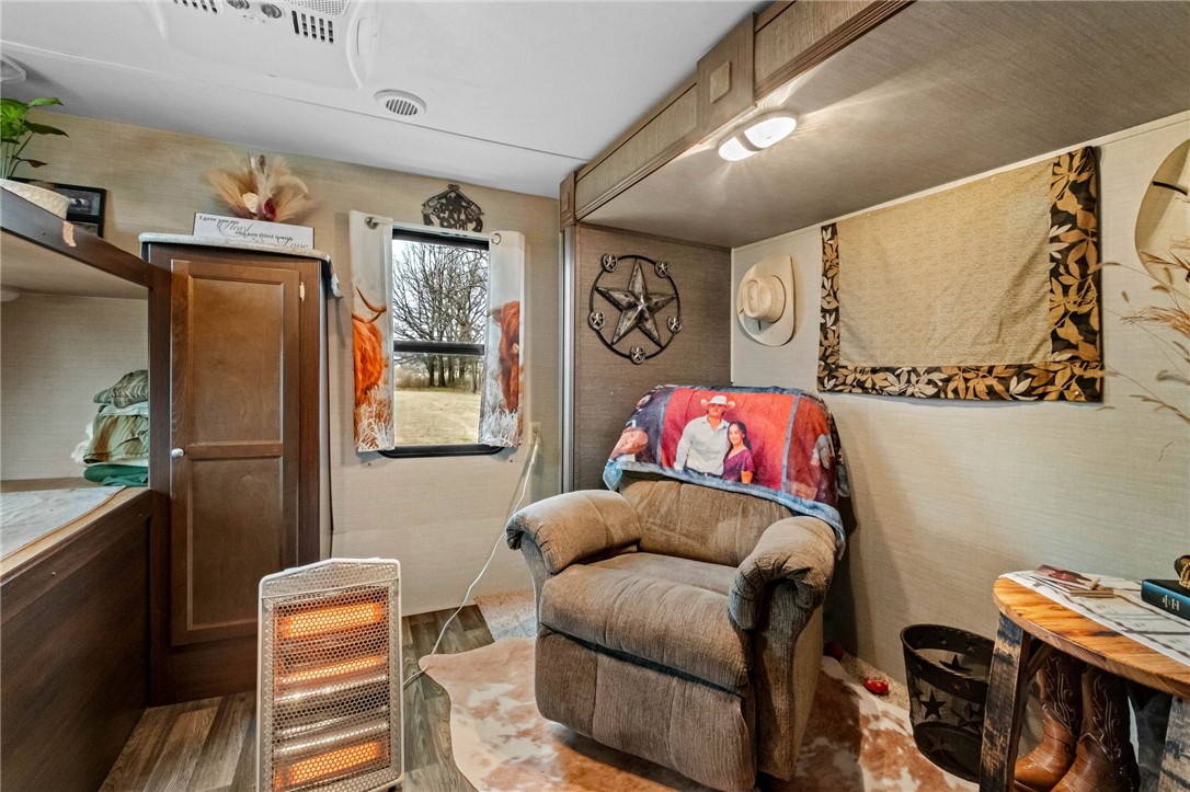 Say yes to country - Residential