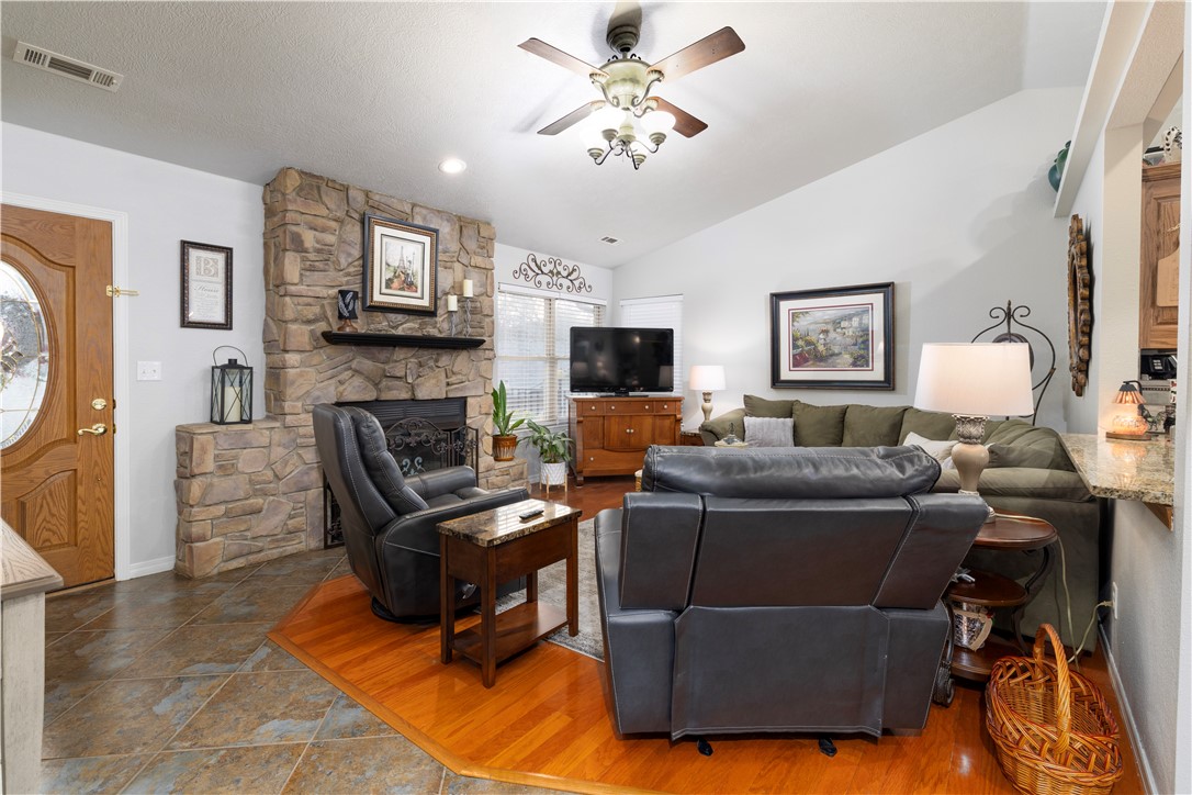 Unit 10 Holiday Island - Residential