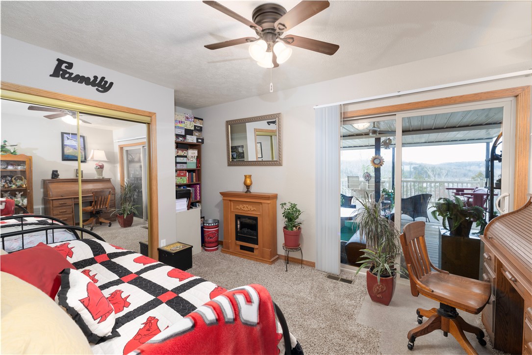 Unit 10 Holiday Island - Residential