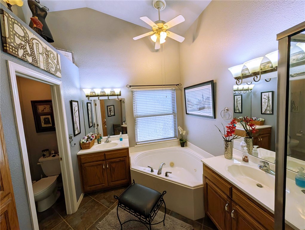 Unit 10 Holiday Island - Residential