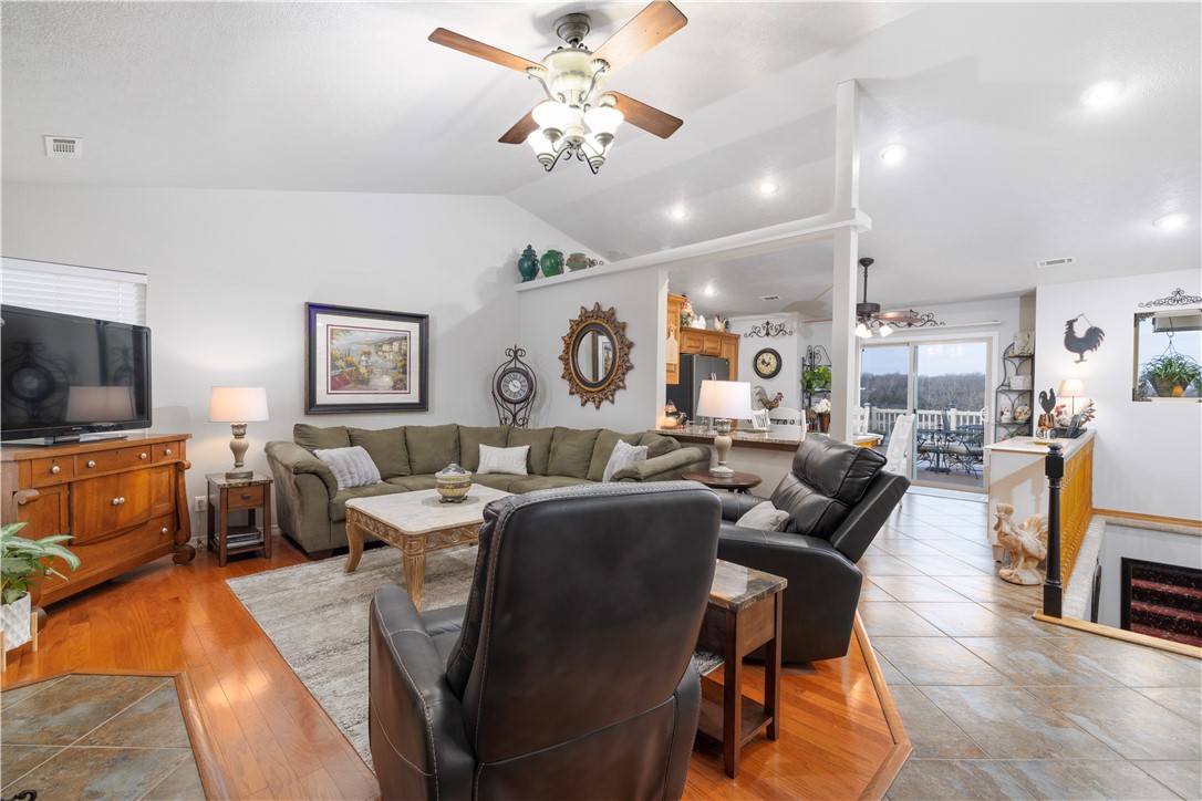 Unit 10 Holiday Island - Residential